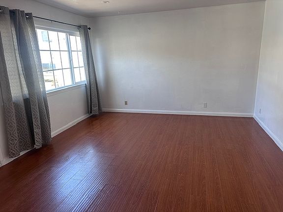 3rd image of 2398 W Avenue 136th