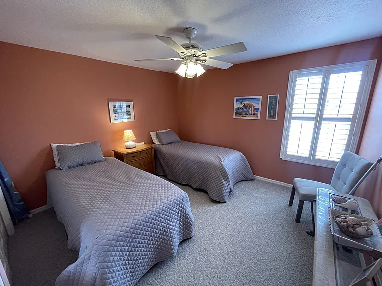 250 Saint Lucie Ln #14 — Photo 19