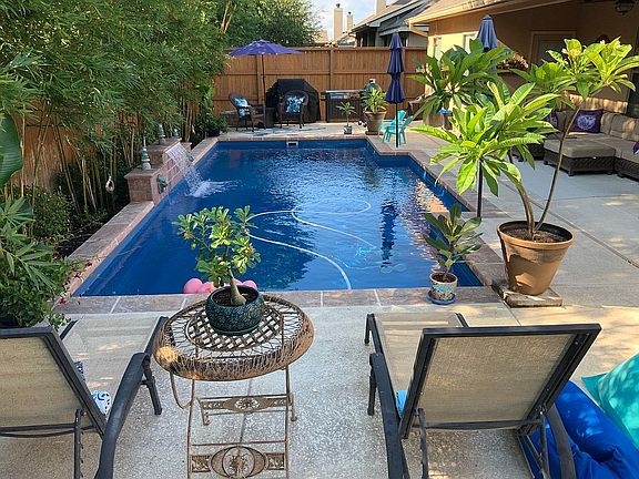 4th image of 448 English Oaks Cir