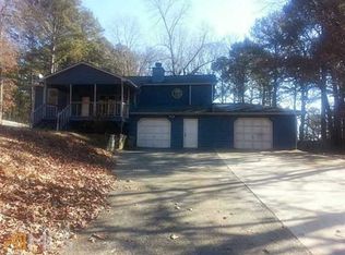 527 Victoria Rd, Woodstock, GA 30189