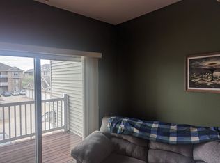 200 Sadler Ln APT 202, North Liberty, IA 52317