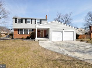 215 Rabbit Run Rd, Cherry Hill, NJ 08003