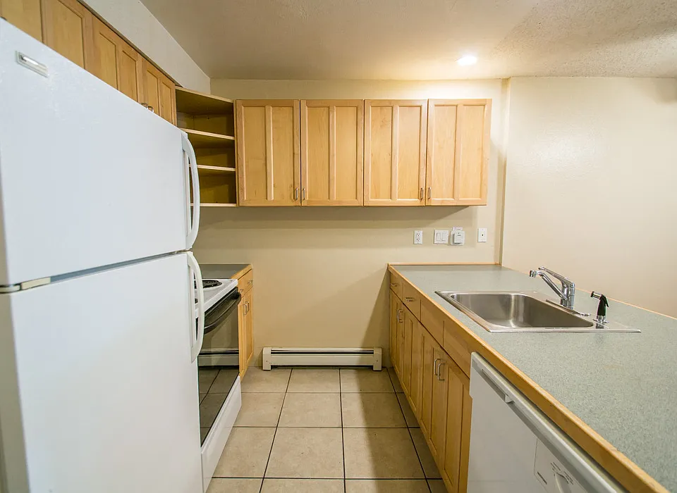 1200 College Ave #125
