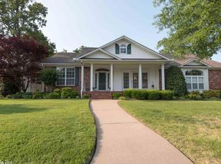 1009 Cache River Rd, N Little Rock, AR 72116