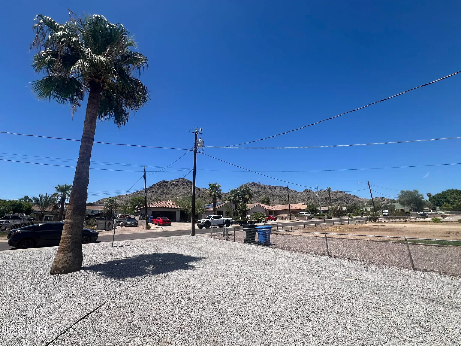 2 bed, 1.0 bath, 700 sqft, $900 — Photo 3