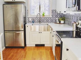 211 Long View Ln, Pocono Pines, PA 18350