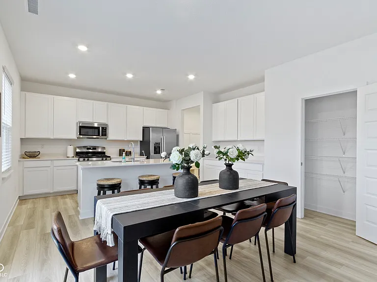 19441 Beruna Way — Photo 7