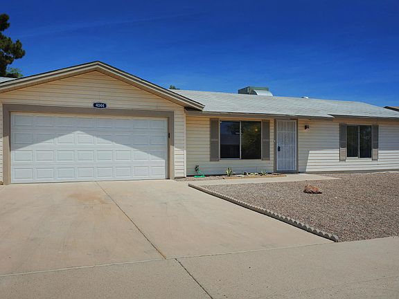 5th image of 4044 E Kiowa St