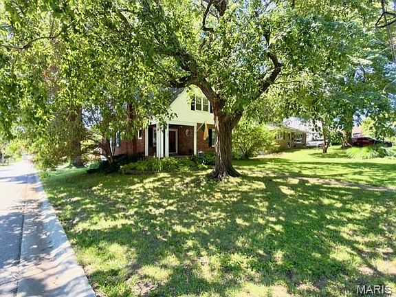 2nd image of 280 N Castello St