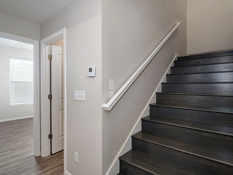 308 S Hampton Ave — Photo 19