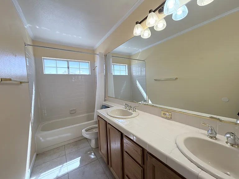 7620 Marluna Ct — Photo 20