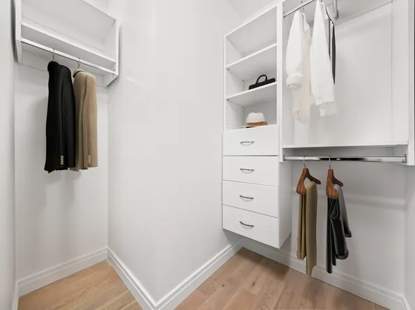 265 Lorimer Street image 7 of 23