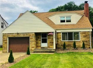 374 E 222nd St, Euclid, OH 44123