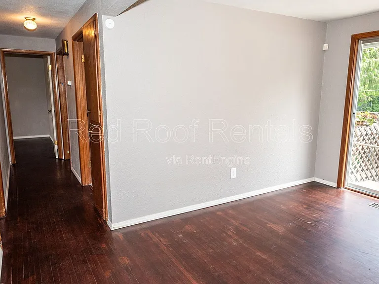 502 138th St E — Photo 10