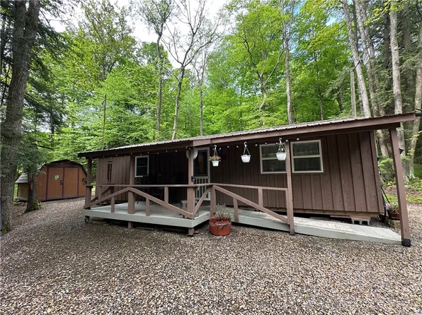 3813 Burkett Hollow Rd, Brookville, PA 15825