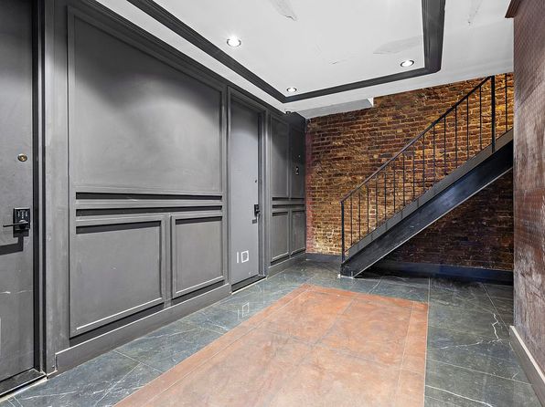 1633 Macombs Rd, Bronx, NY 10453
