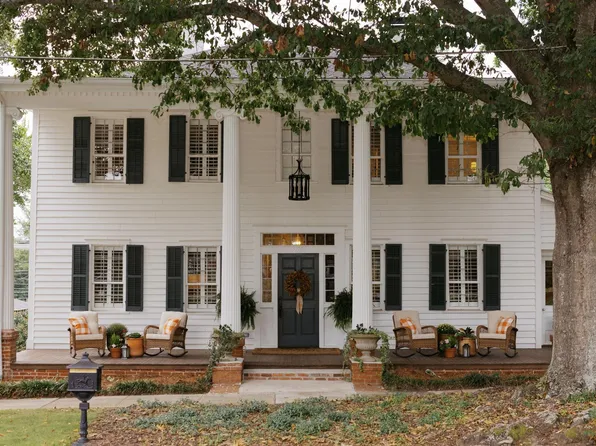 201 N Madison Ave, Eatonton, GA 31024