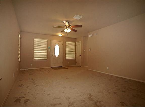 4th image of 4040 Hueco Valley