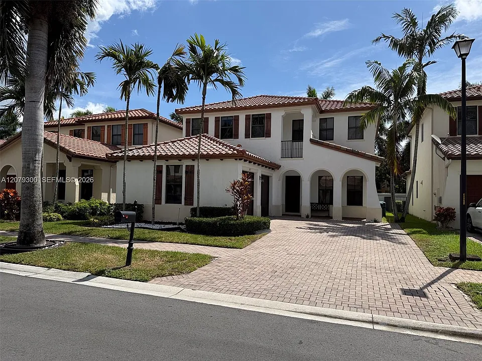 2673 NW 83rd Ter