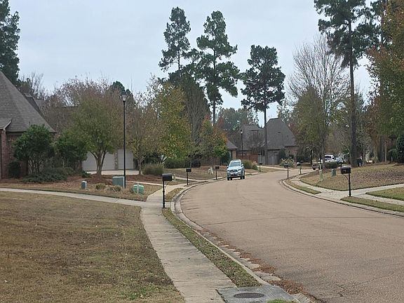 5th image of 126 Grayhawk Pkwy