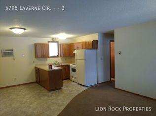 5795 Laverne Cir #3, Baxter, MN 56425