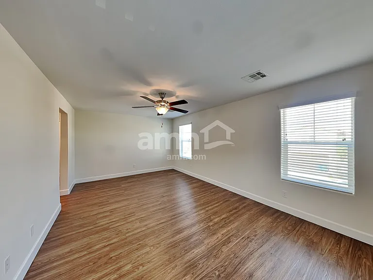 9259 Baylee Bay Ct — Photo 7