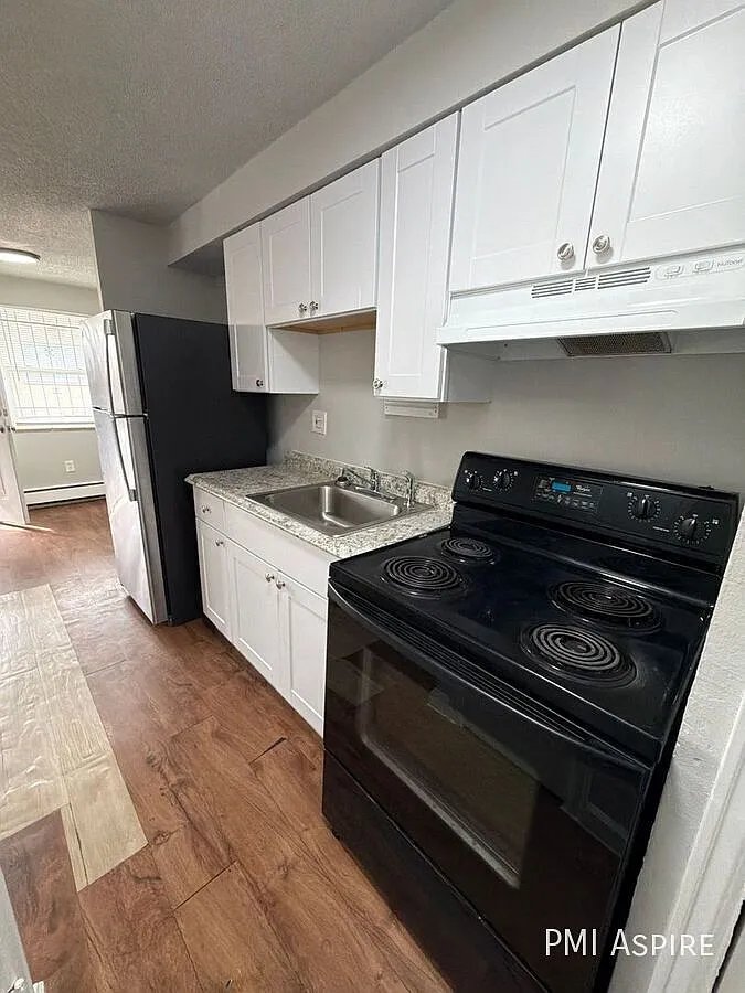 1 bed, 1.0 bath, $725 — Photo 1