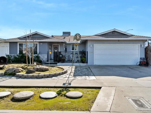 2371 E Menlo Ave, Fresno, CA 93710