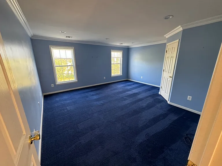 245 South Ln — Photo 16