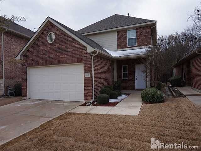 1st image of 410 Bentson Dr