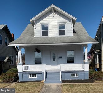 225 E Broad St, Palmyra, PA, 17078