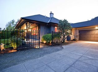 11 NE Cesar E Chavez Blvd, Portland, OR 97232