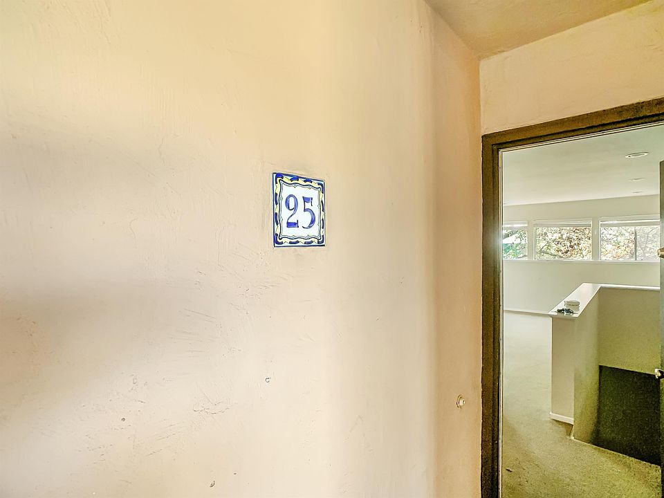 1st image of 1742 Spruce St #10969918