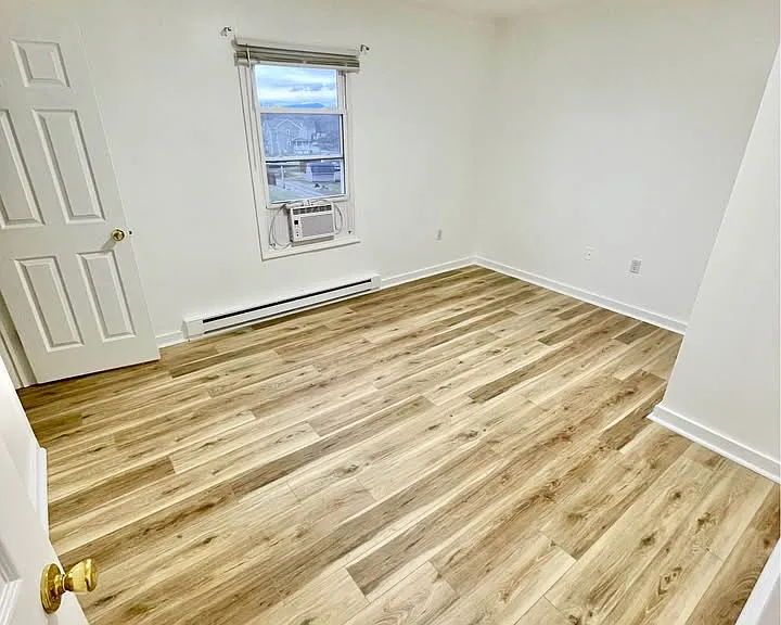 627 Loudon Ave NW #629 — Photo 4