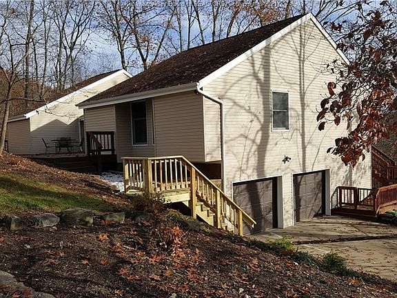 3rd image of 412 Abby Dr