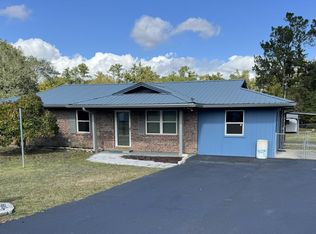 8126 Adams St, Sneads, FL 32460