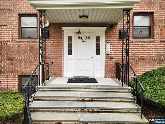3rd image of 216 Prospect Ave APT 1C