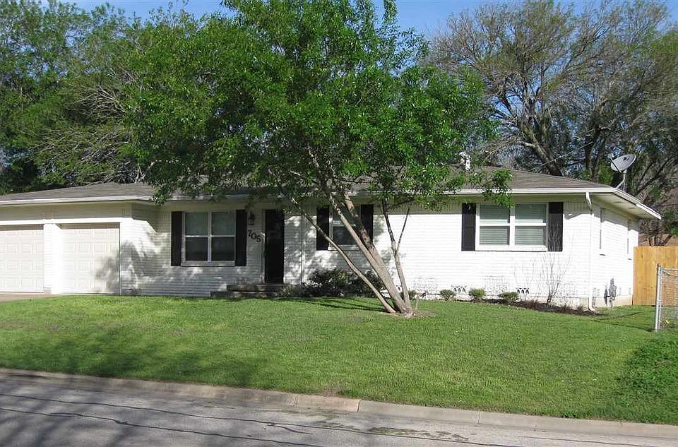 1st image of 705 W Billington Dr