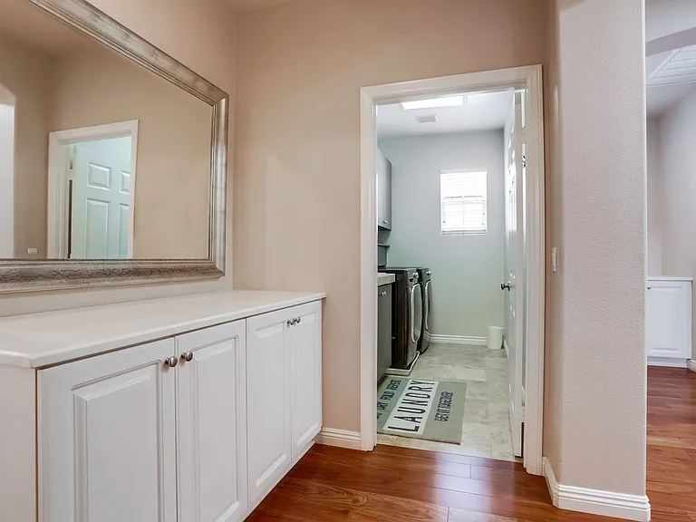 6920 Clearwater St — Photo 47