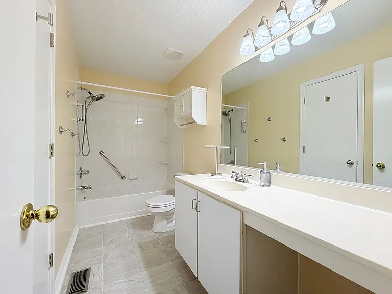708 Settlement Dr — Photo 11
