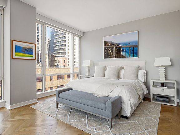 5th image of 330 Spring St APT 6B