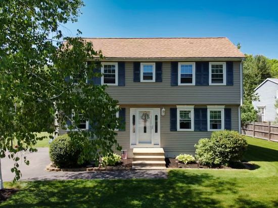 11 Shelley Dr, Hudson, NH 03051 | Zillow