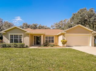 35221 W Griffin Dr, Fruitland Park, FL 34731