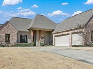 204 Stone Creek Dr, Madison, MS