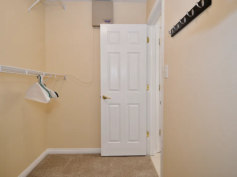3043 Armory Dr — Photo 38