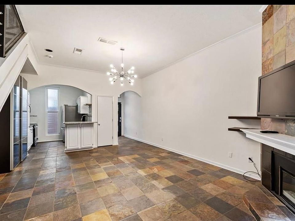 1st image of 4407 Buena Vista St APT 9
