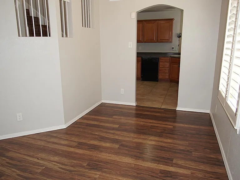 10932 Acoma St — Photo 6