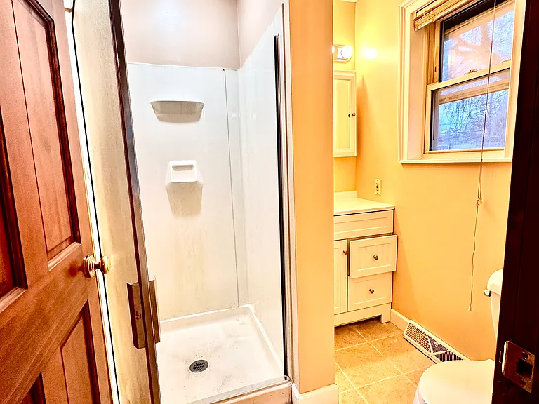 108 Gainsboro Rd #1 — Photo 9