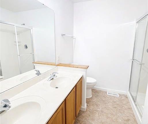 4th image of 1155 Villa Flora Dr