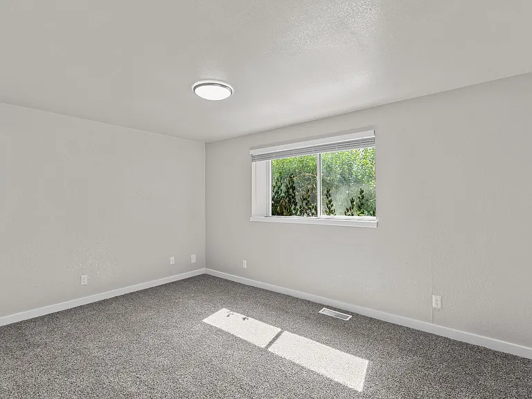 Twenty Westgate Apartments — Photo 10
